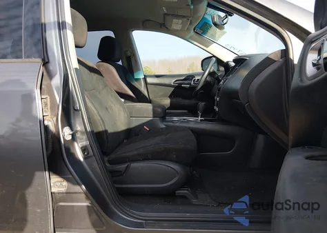 2015 Nissan Pathfinder Sv из США, поврежденный, VIN 5N1AR2MN2FC714288